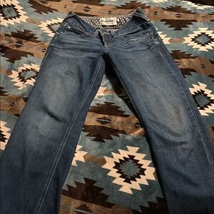 Women's ariat jeans